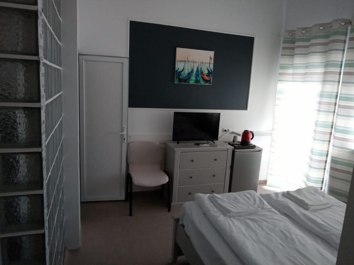 Hunedoara Sport Confort Hotel מראה חיצוני תמונה